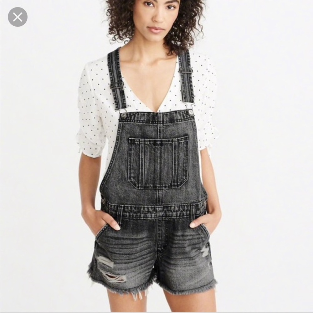 Abercrombie and Fitch Black Overall Ripped Shorts